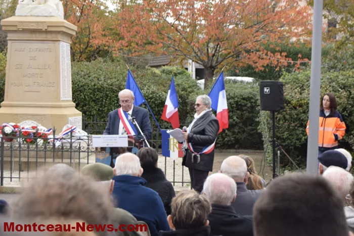 saint-vallier-111124161041
