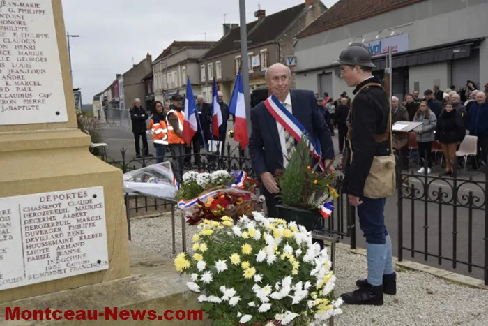saint-vallier-111124161078