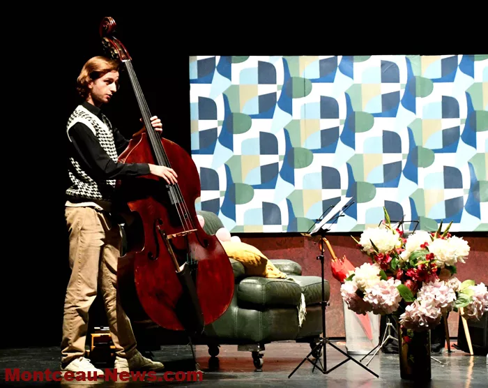 spectacle-embar-201124161032