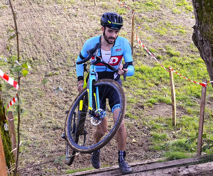 velo-301124161054