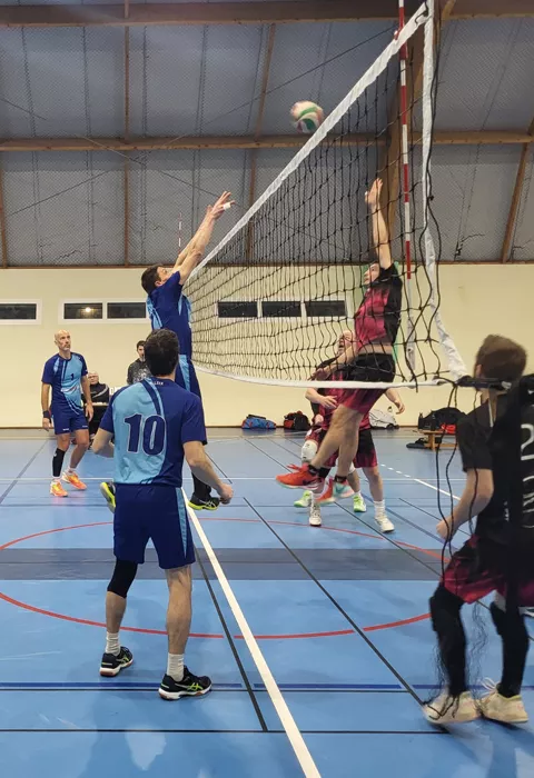 volley-221224161027