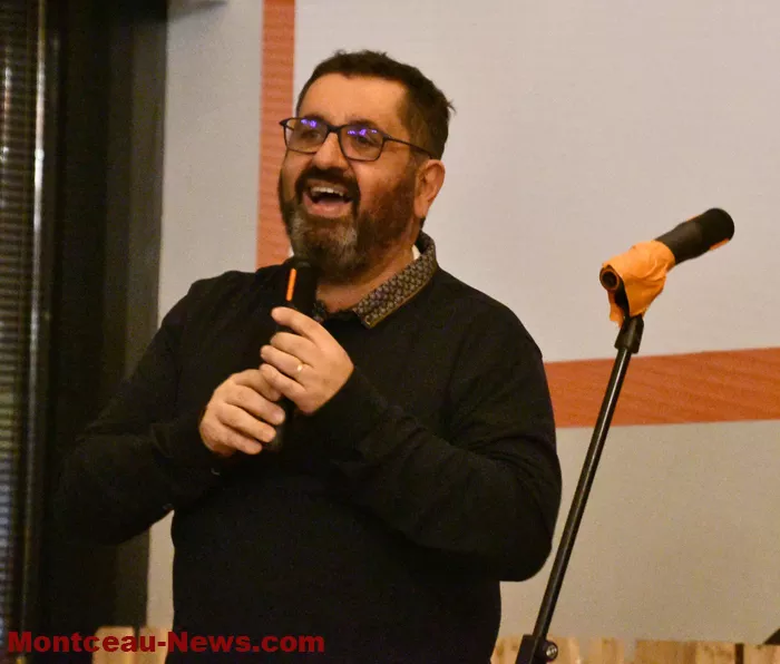comedy-club-200125161042