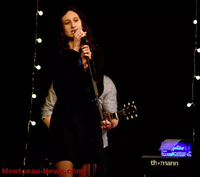 emma-concert-120125161036
