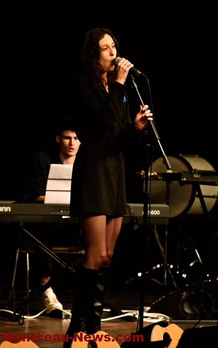 emma-concert-120125161041