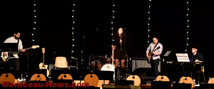 emma-concert-120125161043