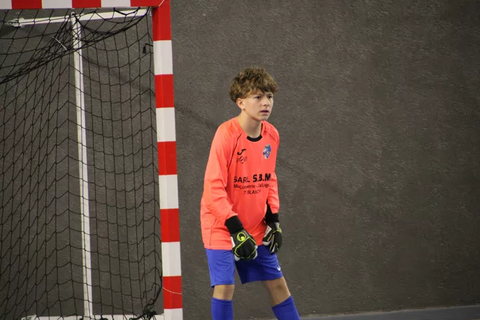 fustal-220125161032