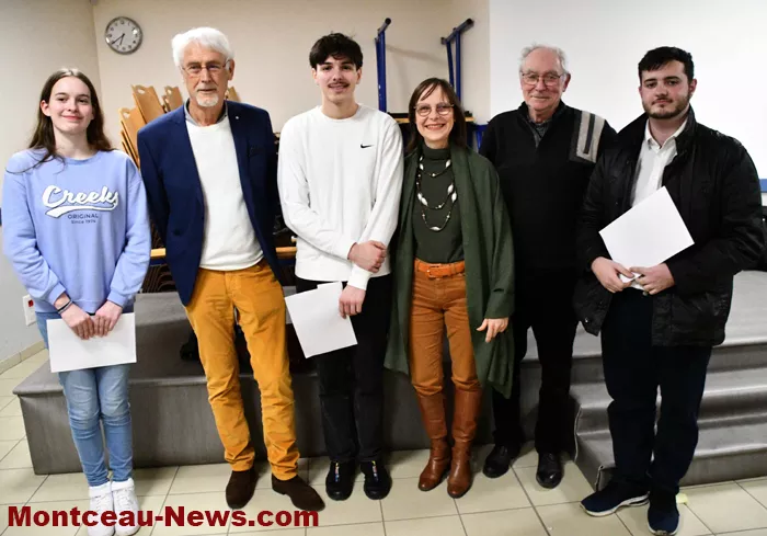 lycee-parriat-300125161035