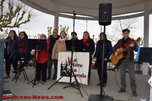Montceau-les-Mines : #Nous Toutes, la Mère en Gueule rencontre le public sur le kiosque