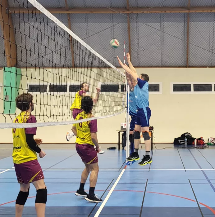 volley-190125161025