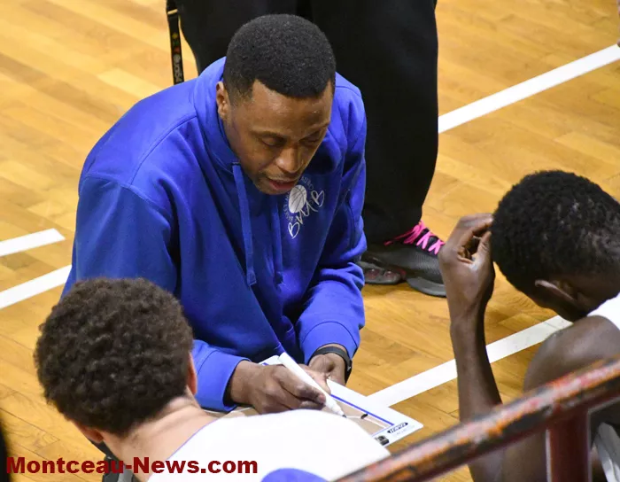 basket-mont-160125161037