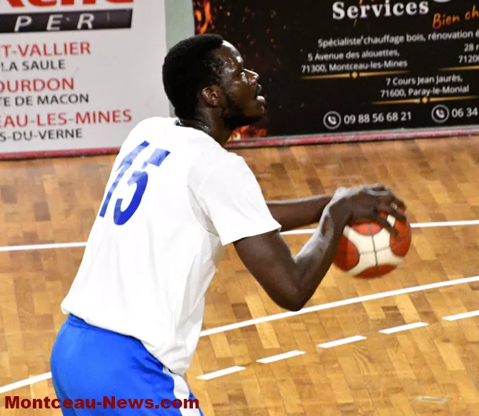 basket-mont-160125161041