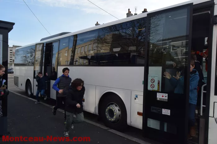 college-bus-190225161055