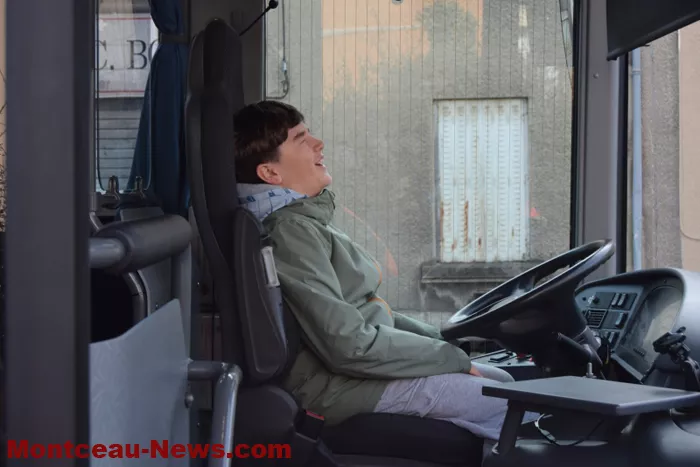 college-bus-190225161073