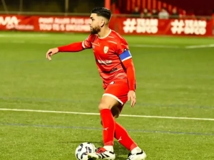 foot-yanis-160125161024