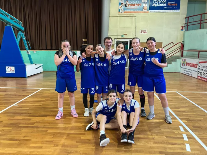 basket-montceau-140325161028