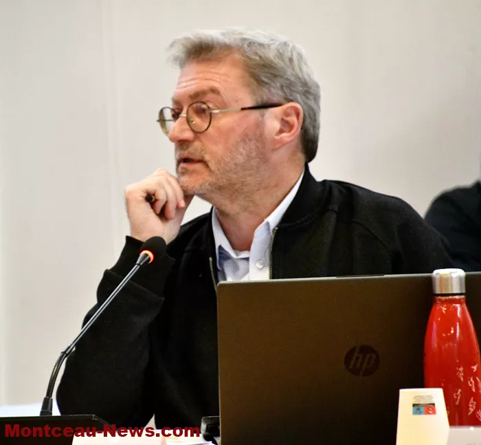 opposition-montceau-180325161027