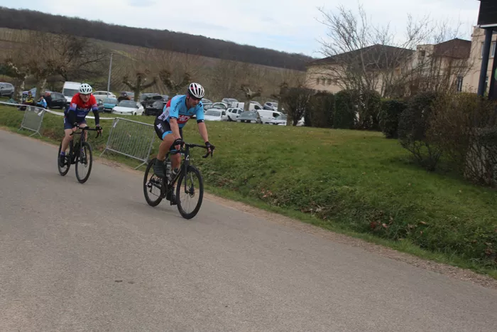 velo-150325161045