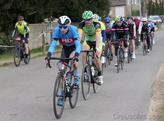 velo-150325161049