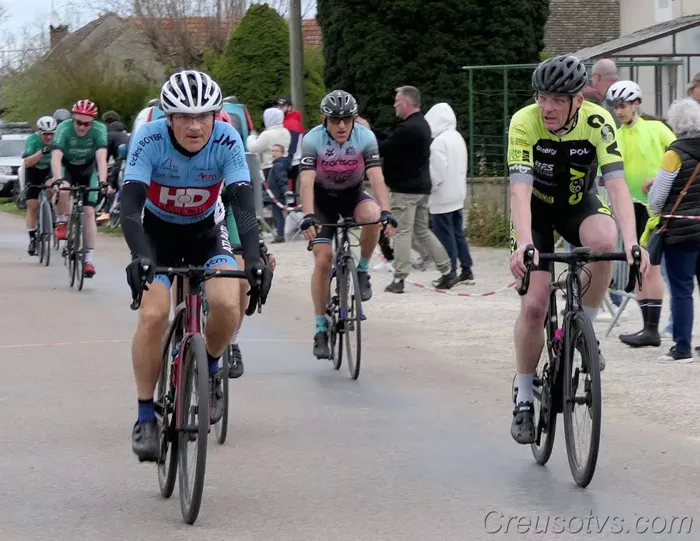 velo-300325161044