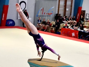 competition-gym-montceau-060425161033