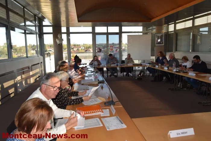 conseil-Blanzy-100425161024