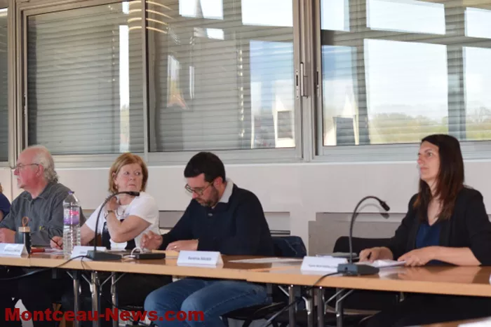 conseil-Blanzy-100425161029