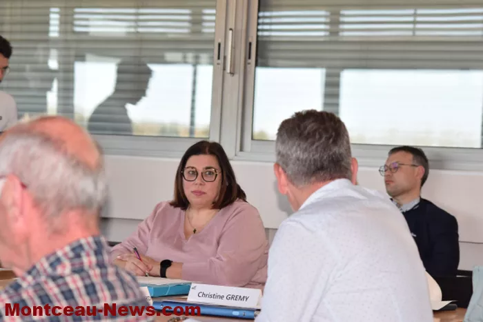 conseil-Blanzy-100425161030
