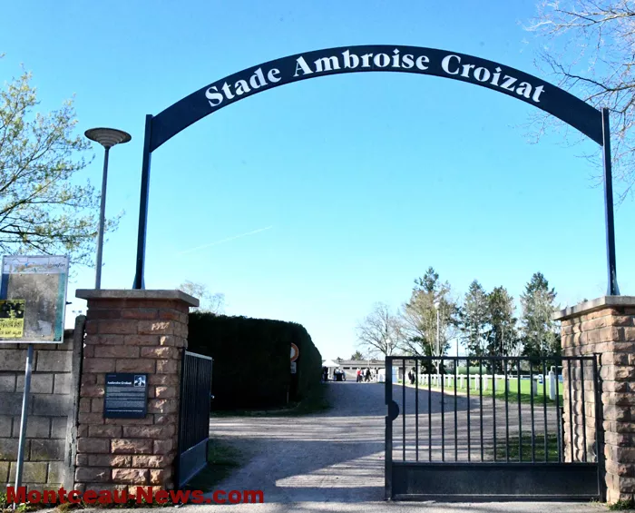 inau-buvette-st-vallier-070425161041