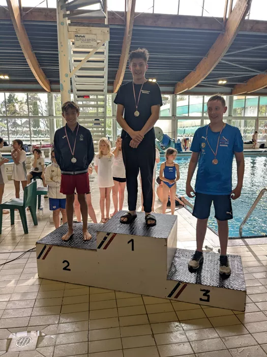 montchanin natation-150425161028