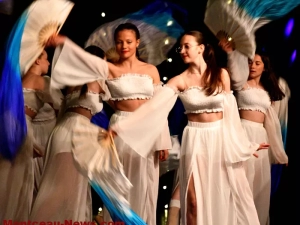 unity-dance-060425161035