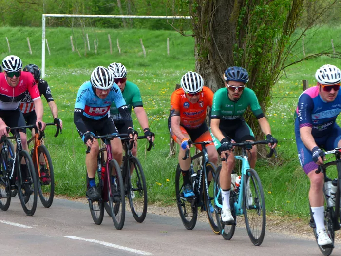 velo-170425161037