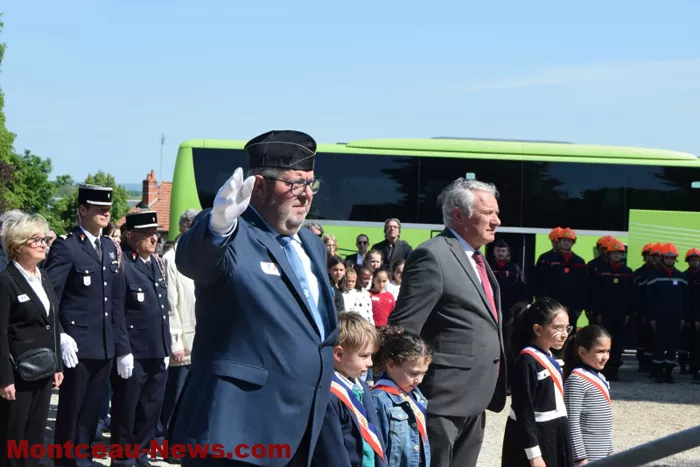 8mai-montceau-090525161035