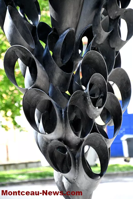 inau-sculture-montceau-140525161027