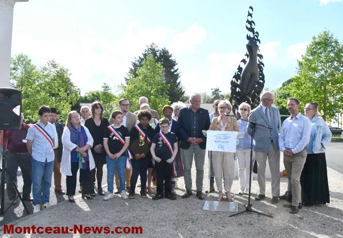 inau-sculture-montceau-140525161029