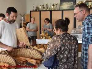 marche-producteurs-030525161032