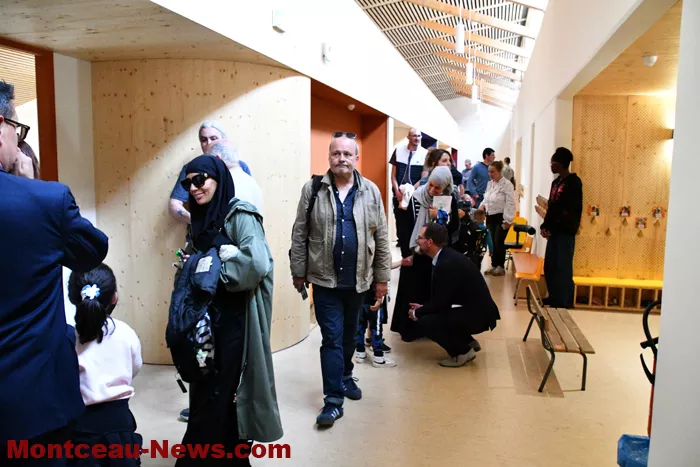 veil-ecole-20525161035