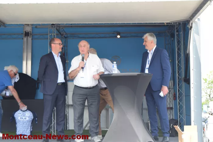 velo-circuit-st-vallier-100525161046