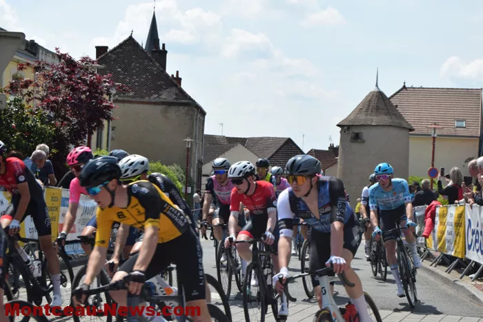 velo-circuit-st-vallier-100525161075