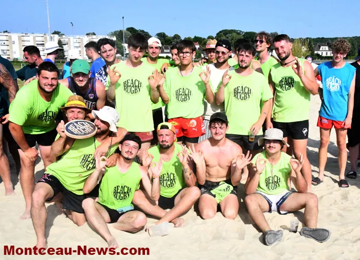 beach-rugby-150625161042