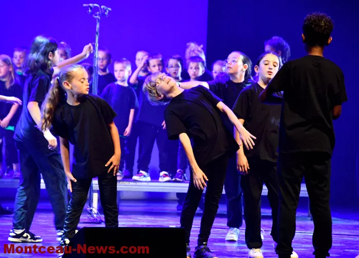chant-ecole-beluze-180625161025