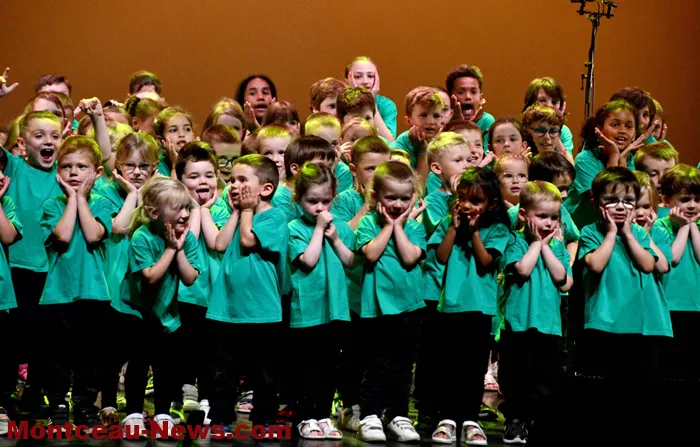 chant-ecole-beluze-180625161030