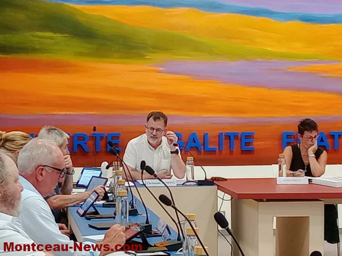 conseil-st-vallier-260625161030