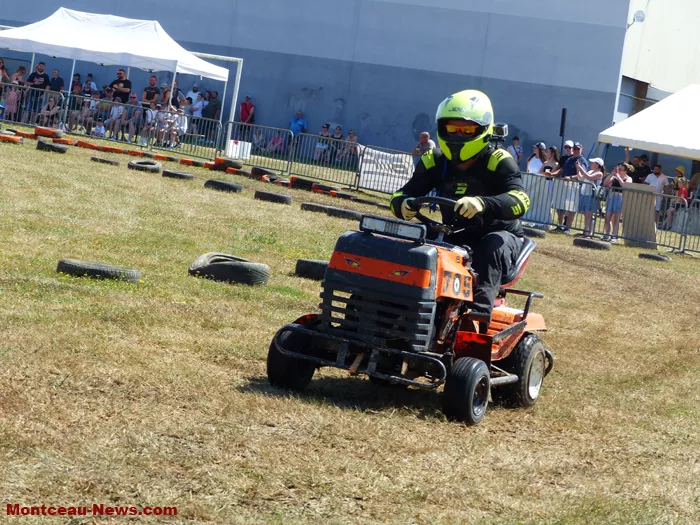 courses-tondeuse-genelard-220625161044