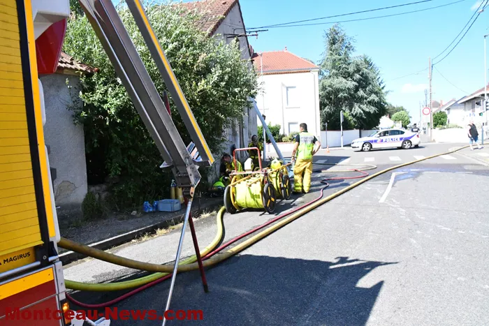 feu-st-vallier-260625161025