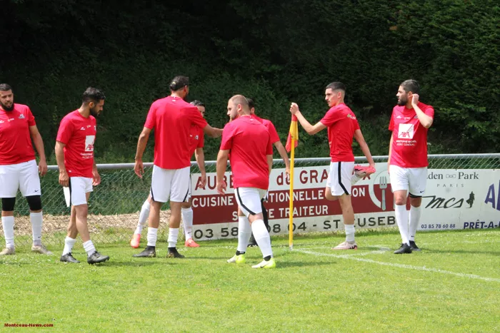 foot-hugues-040625161026