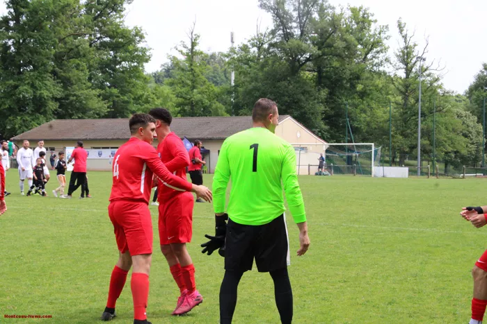 foot-hugues-040625161035