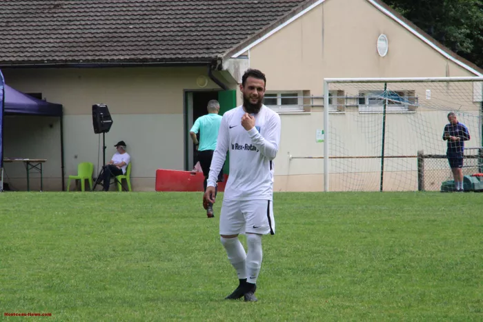 foot-hugues-040625161038
