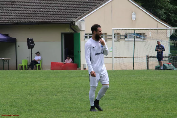 foot-hugues-040625161039