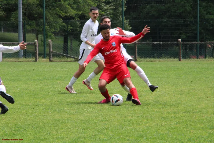 foot-hugues-040625161050