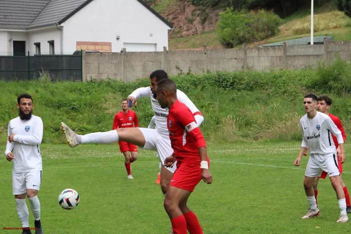 foot-hugues-040625161054